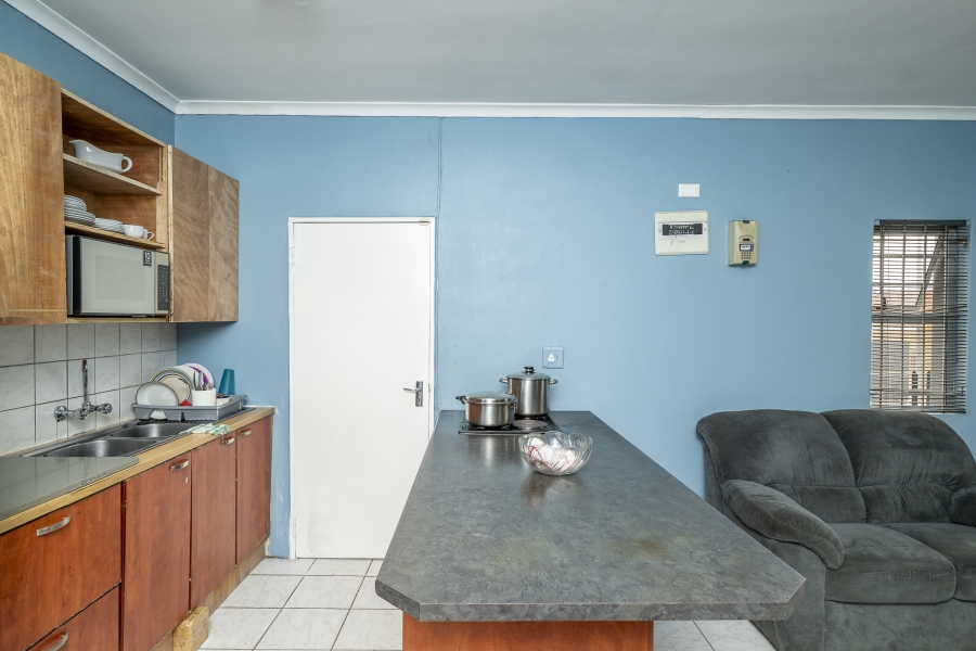 4 Bedroom Property for Sale in Bernadino Heights Western Cape